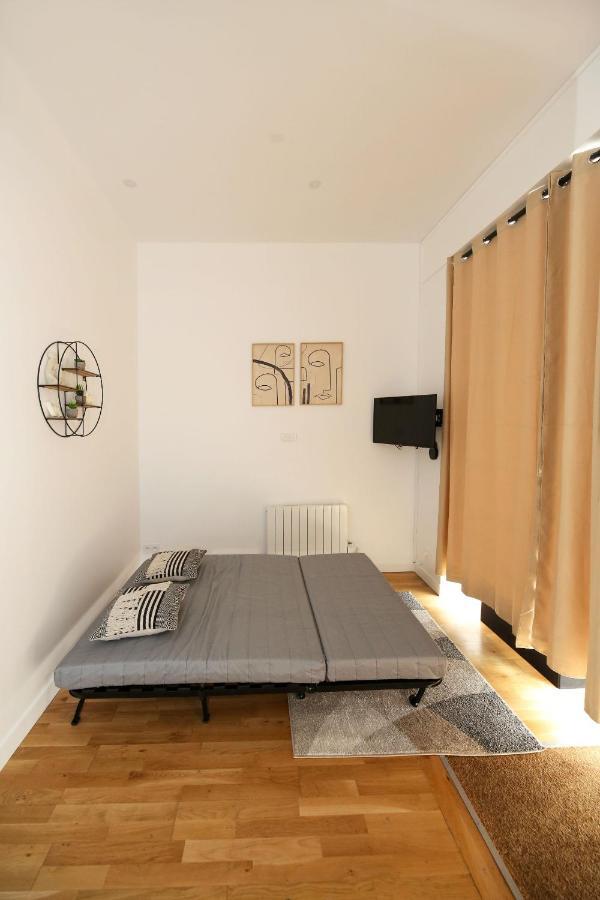 Bel Appartement Cosy Situe Pres Des Halles - 4P パリ エクステリア 写真